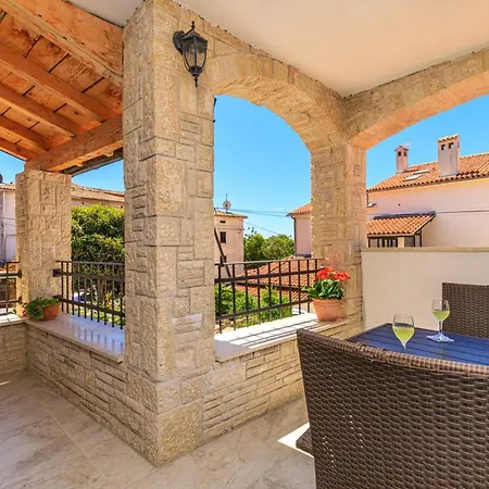 Mirjana Guest house 3*